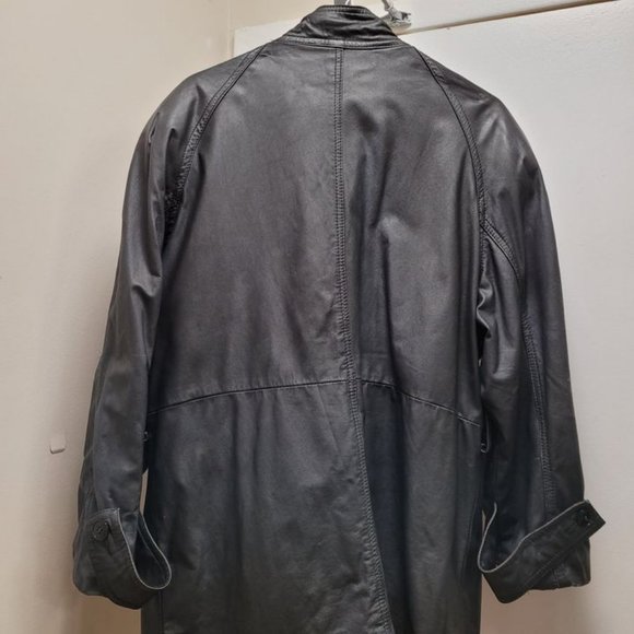 VINTAGE LEATHER ATTIC, PLEATHER JACKET, SIZE 14!!! - Picture 3 of 4